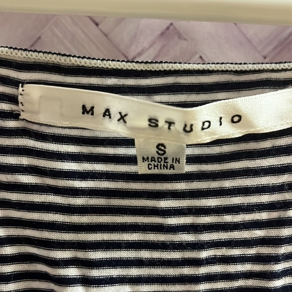 Max studio sleeve blouse, black and white stripes, size small, flares under bust - Picture 3 of 5